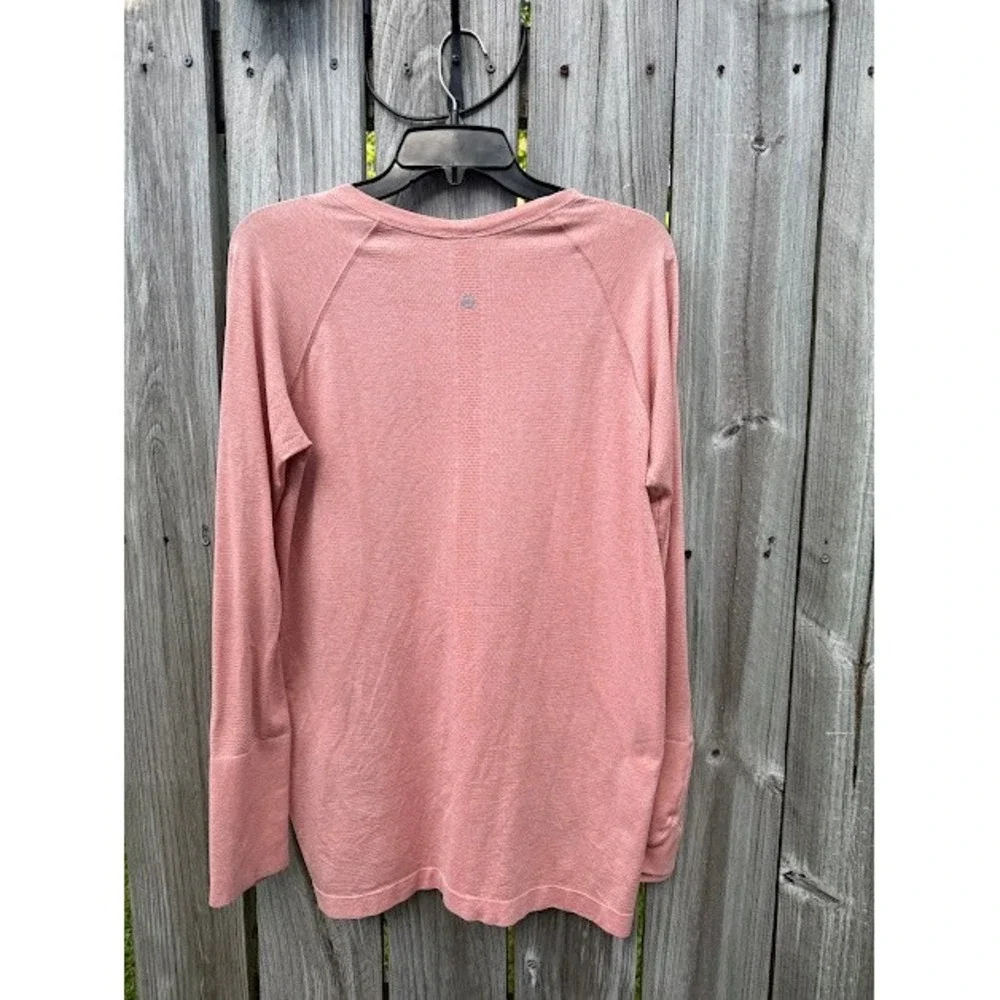 Active Lululemon Top Womens 14 Pink Swiftly Tech Long Sleeve 2.0 Relaxed Fit